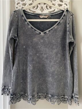 Soft Surroundings Waffle Knit Thermal Ruffle Blouse Top Sz M Boho Festival Beach